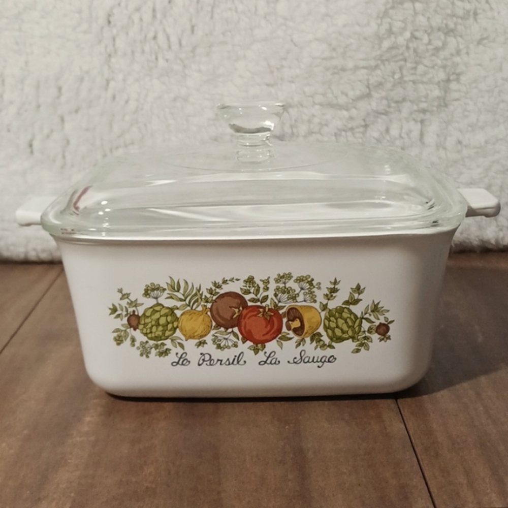 Vintage Le Persil LA Sauge corning ware.